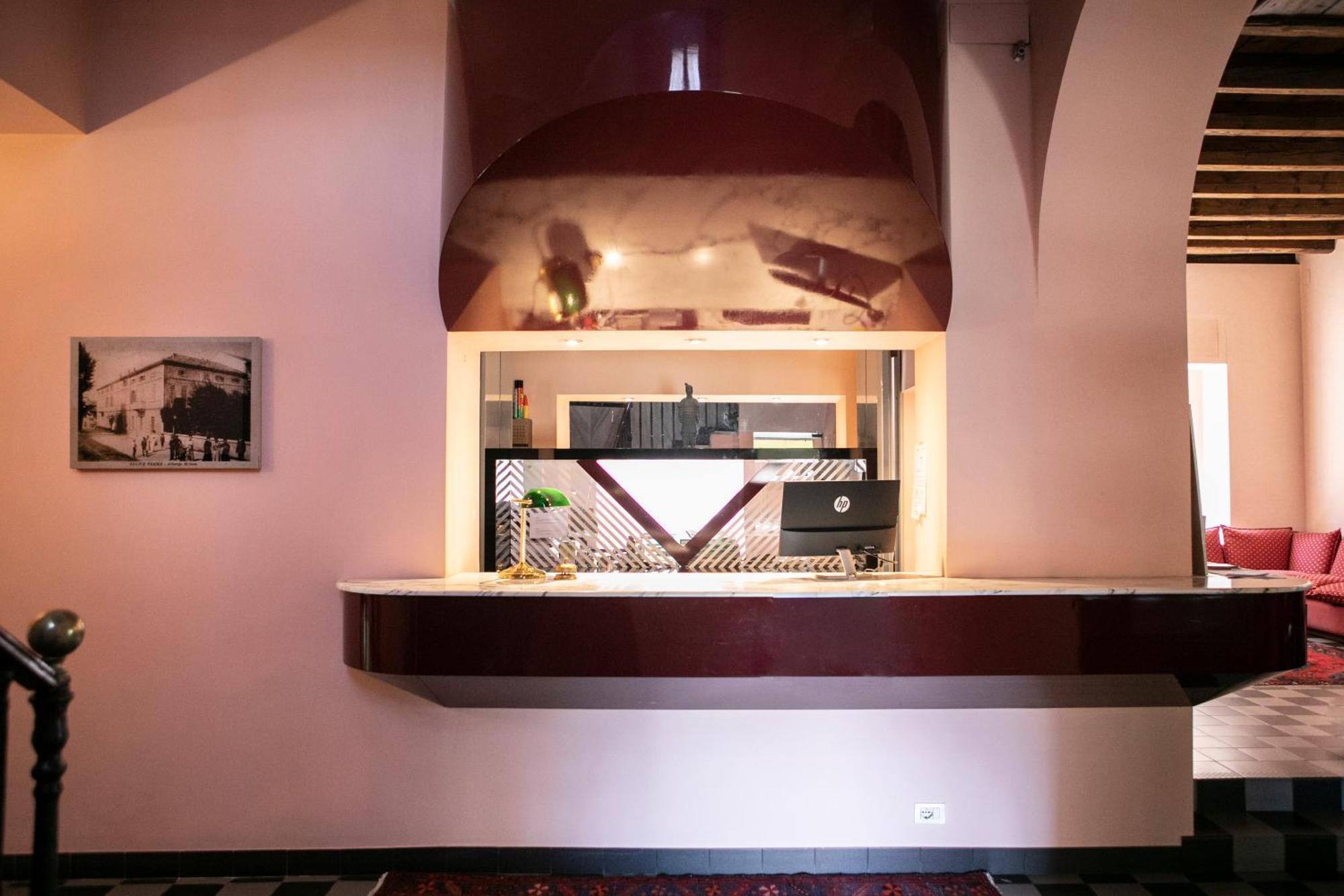 Hotel Milano Pool & Garden Salice Terme Bagian luar foto
